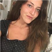 Laureanda in psicologia e diplomata al liceo classico offre attivitá di ripetizioni e di aiuto compiti